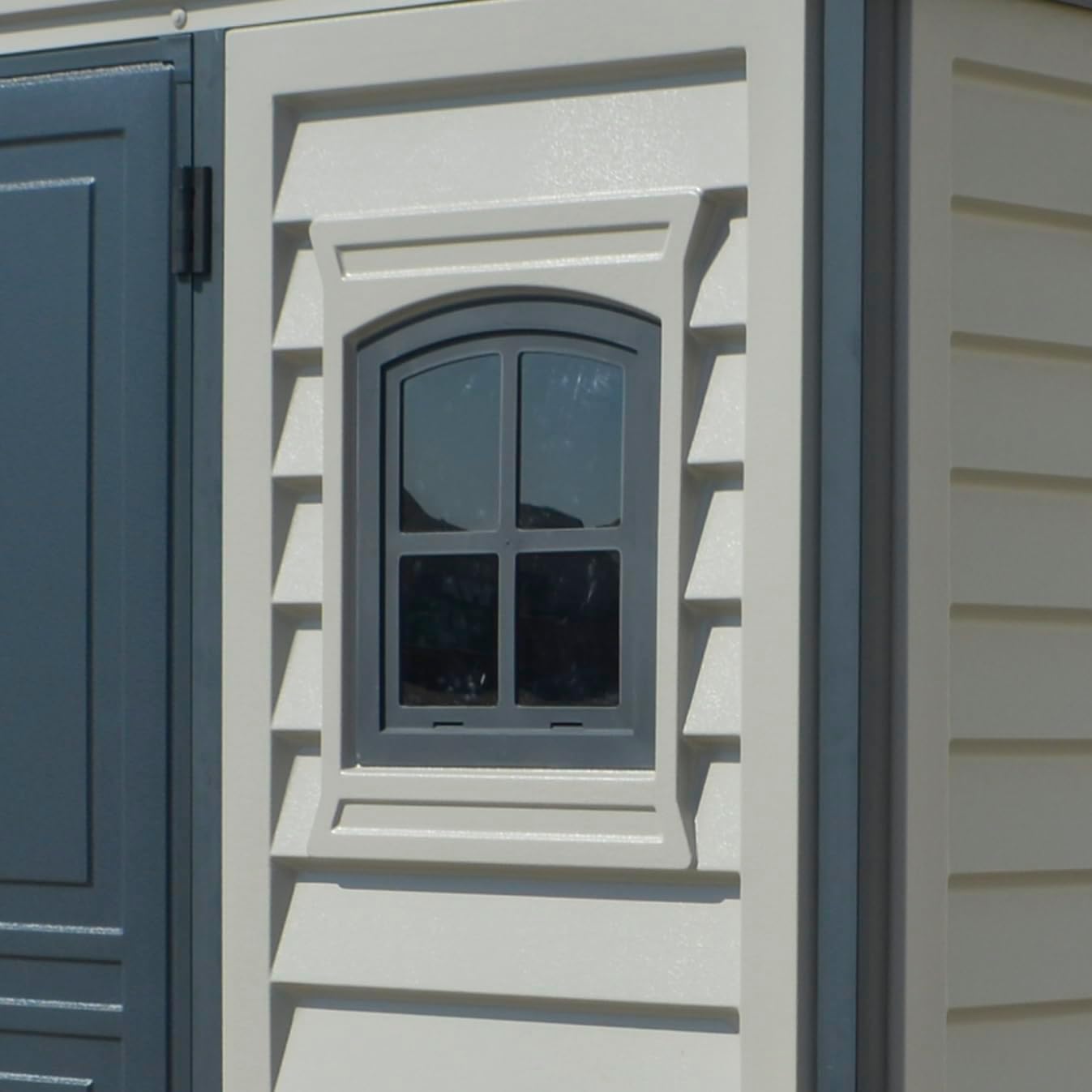 Duramax WoodBridge II PLUS 10.5 x 8 (8.02 m2) Plastic Garden Shed with Metal Foundation Kit and 2 Fixed Window, Strong Metal Roof Structure and Maintenance-Free Storage Shed, Dark Grey/Adobe